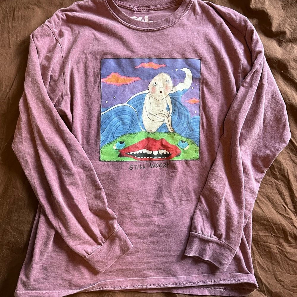 Still Woozy Graphic Long Sleeve Shirt